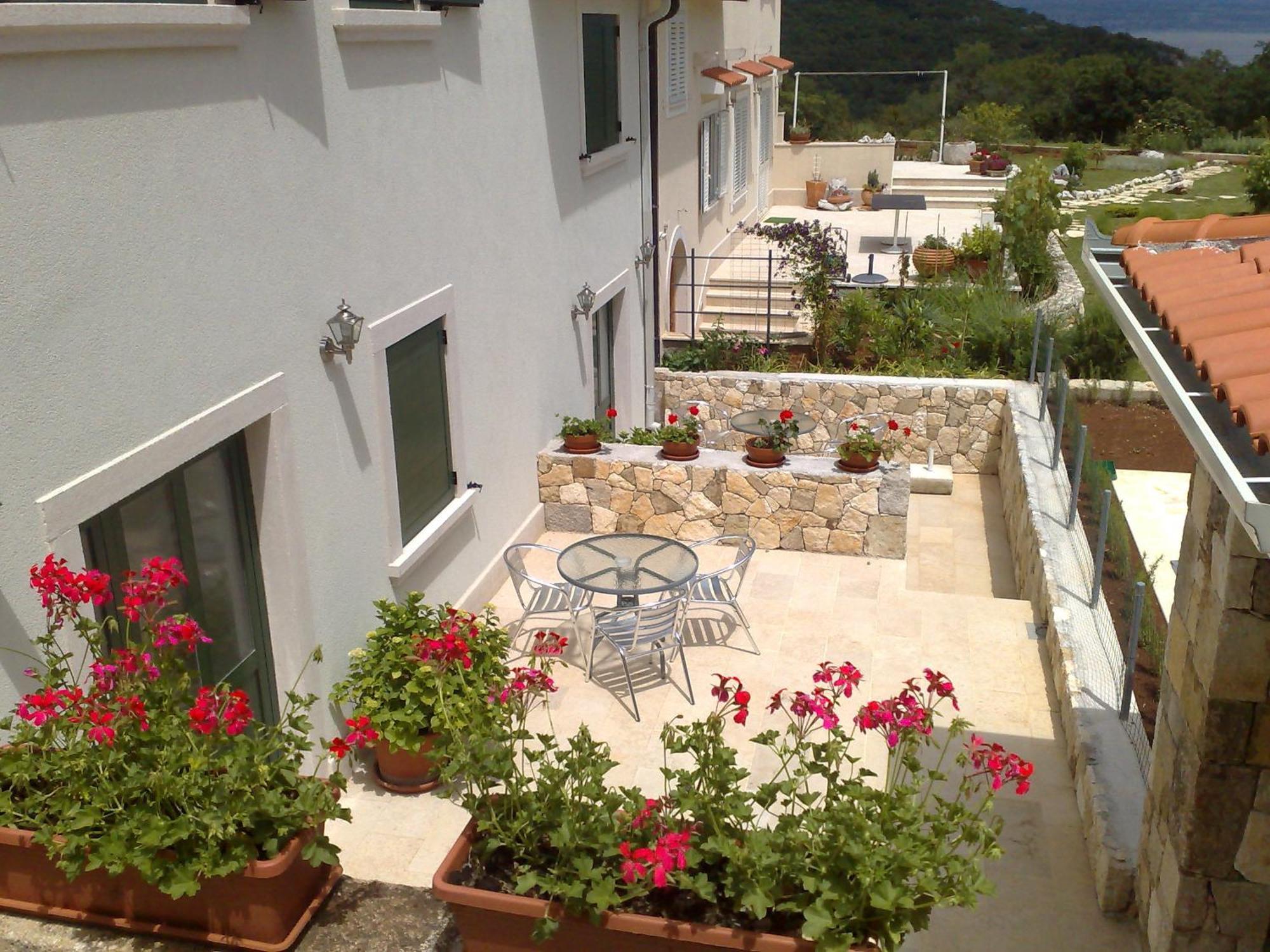 Apartments Villa Ina Brseč Kültér fotó