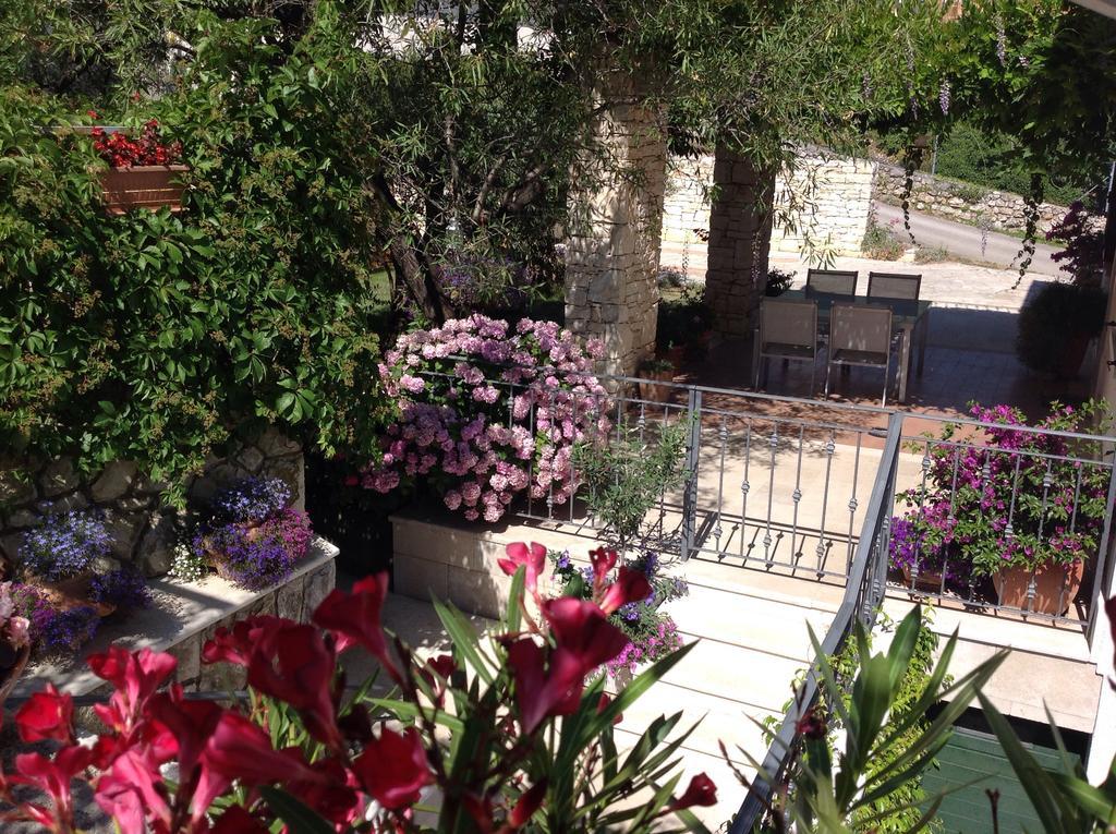Apartments Villa Ina Brseč Kültér fotó