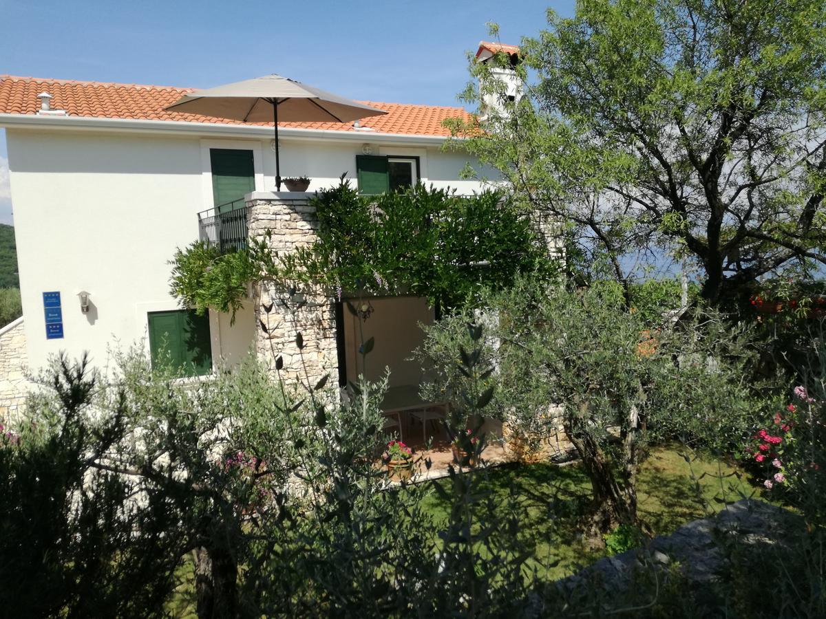 Apartments Villa Ina Brseč Kültér fotó