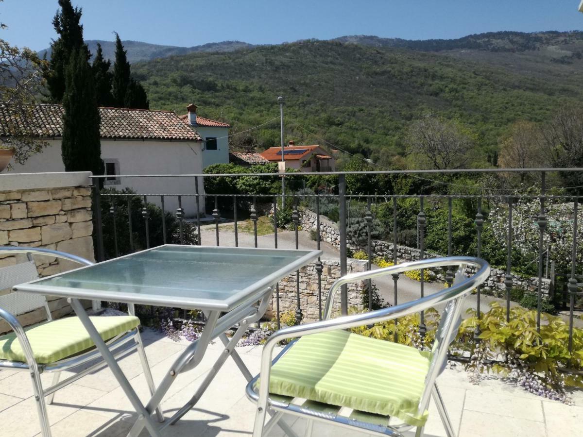 Apartments Villa Ina Brseč Kültér fotó