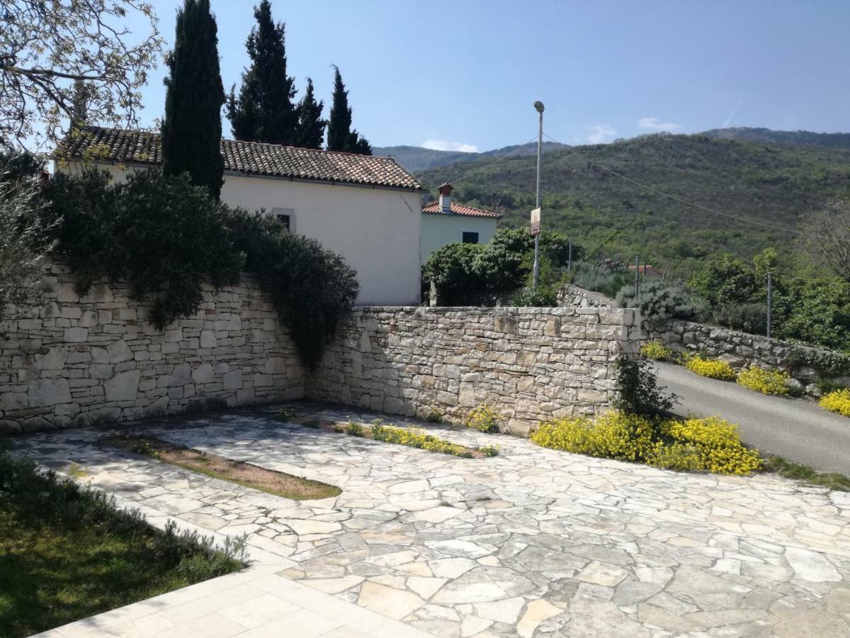 Apartments Villa Ina Brseč Kültér fotó